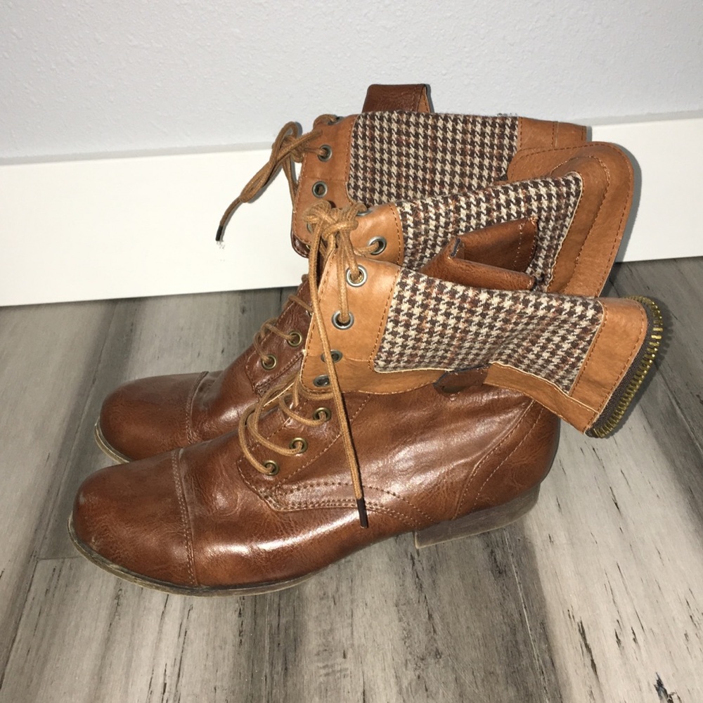 Short boots